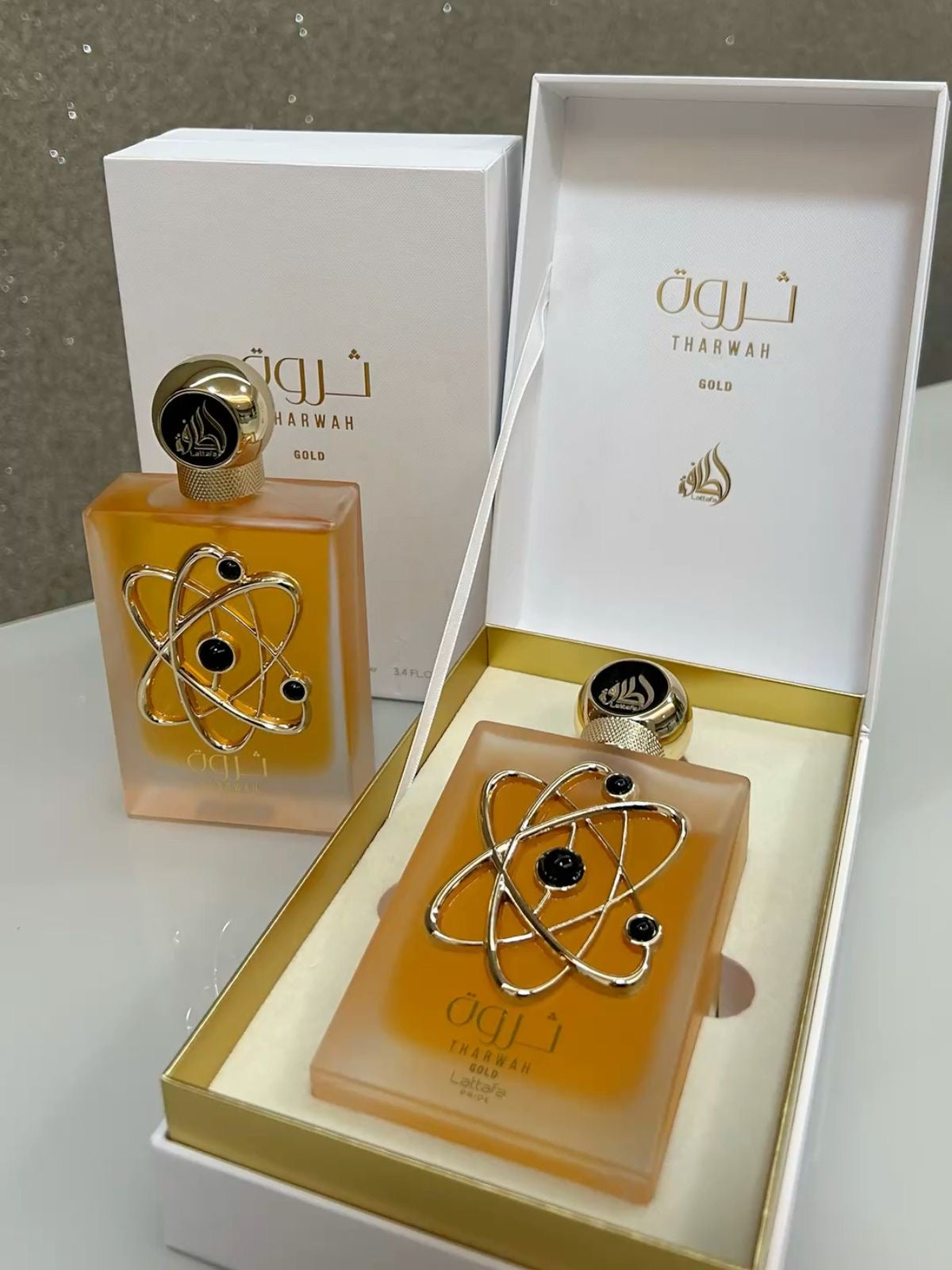 Perfume Feminino Árabe Tharwah Gold Lattafa - 100ml